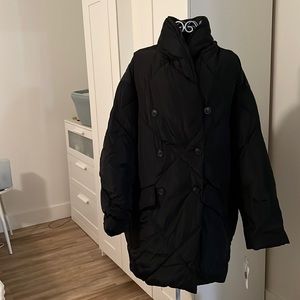 Free People. Lightweight, quilted,oversized puffer coat.